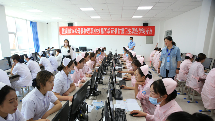 1622598736401066622.jpg 2.jpg